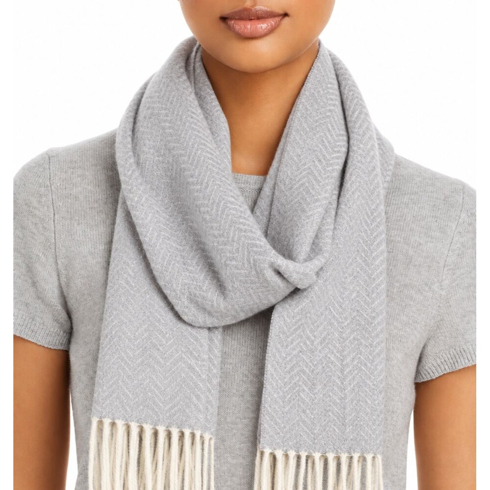 C by Bloomingdale's Women's 100% Cashmere Herringbone Luxury Scarf Grey Ivory